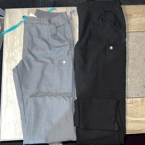 Figs small tall scrubs